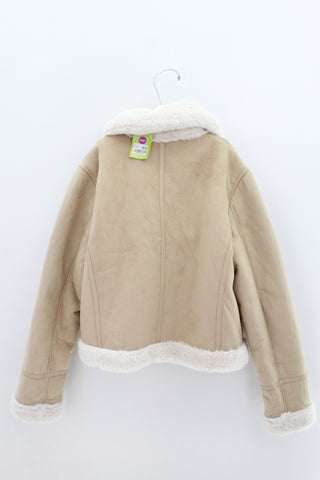 CHOMPA Femenino Pull & Bear