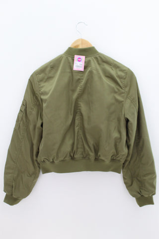 CHOMPA Femenino Pull & Bear