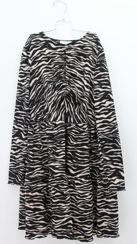 VESTIDO Femenino Bershka