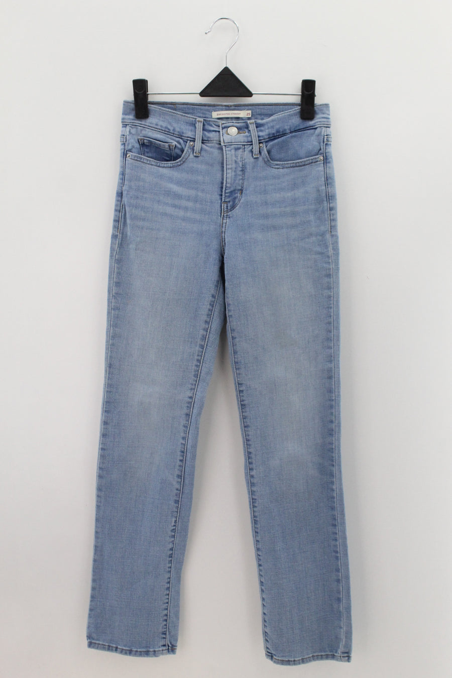 JEAN SKYNNI Femenino Levis