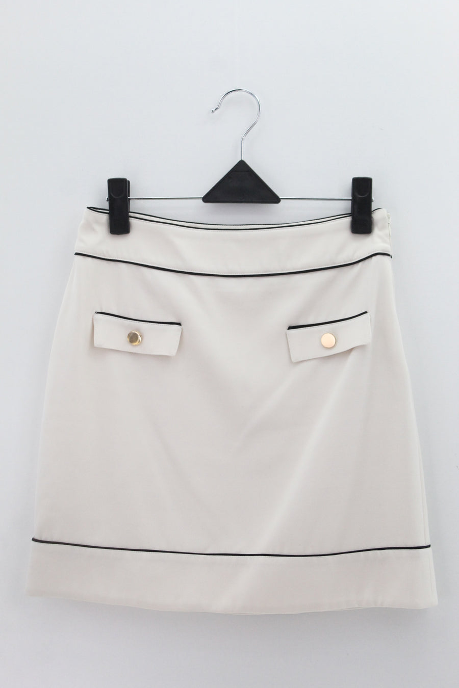 FALDA Femenino Distrito