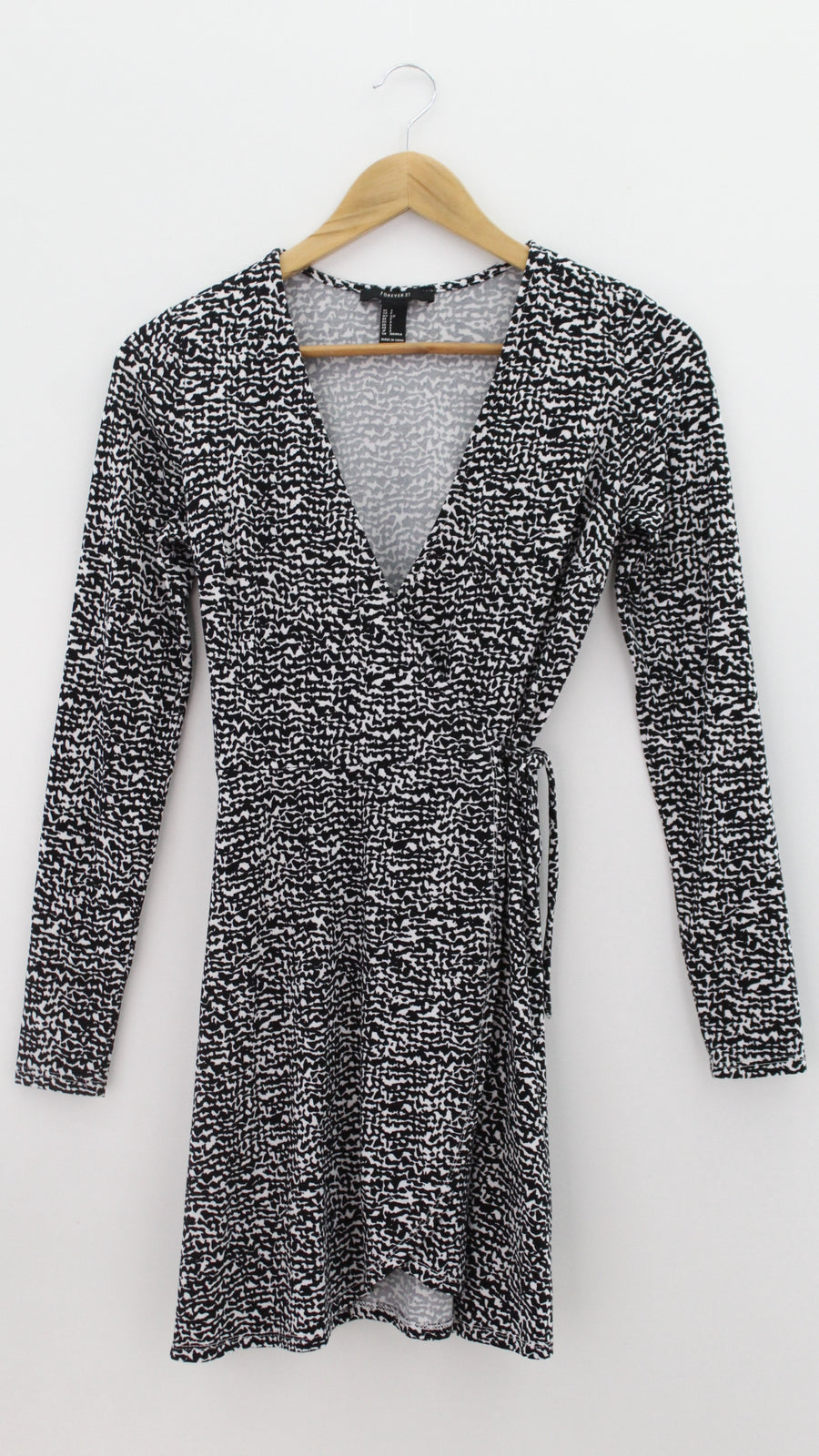 VESTIDO Femenino CASUAL/DEPORTIVO Forever 21