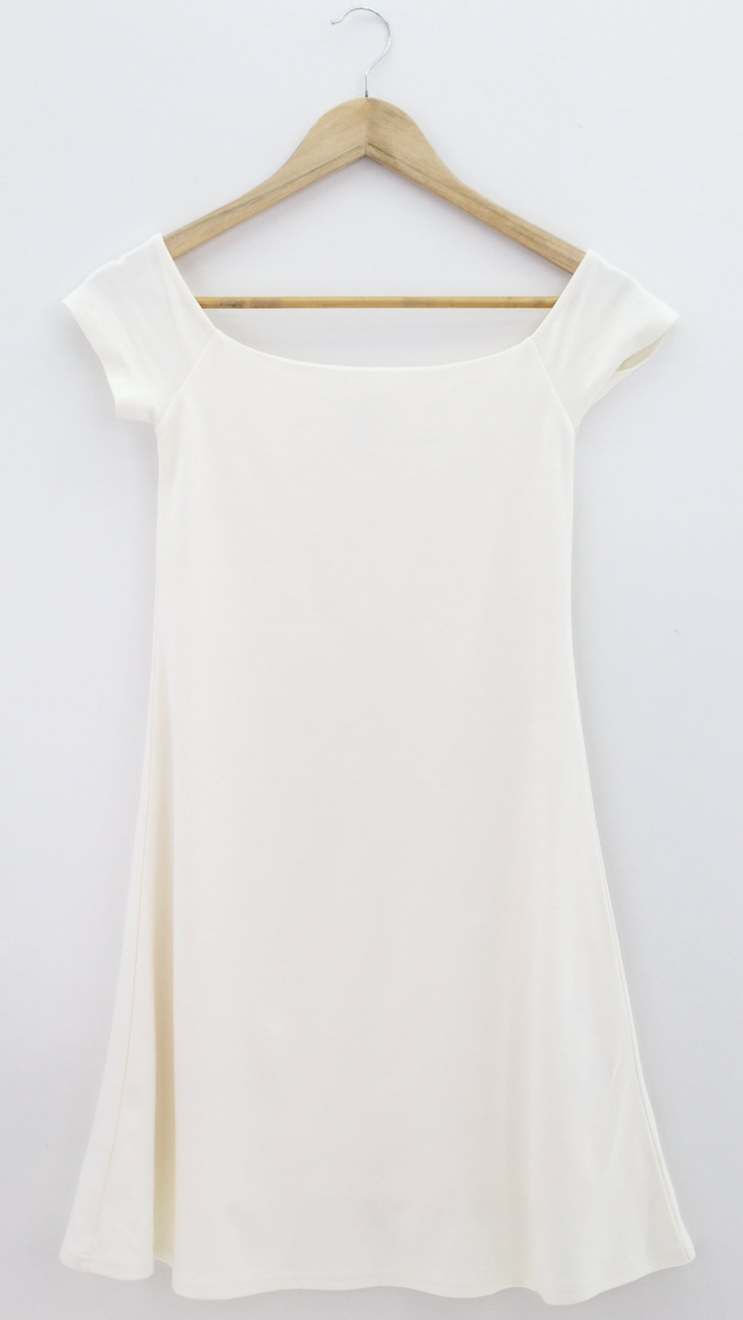 VESTIDO Femenino CASUAL/DEPORTIVO Divided