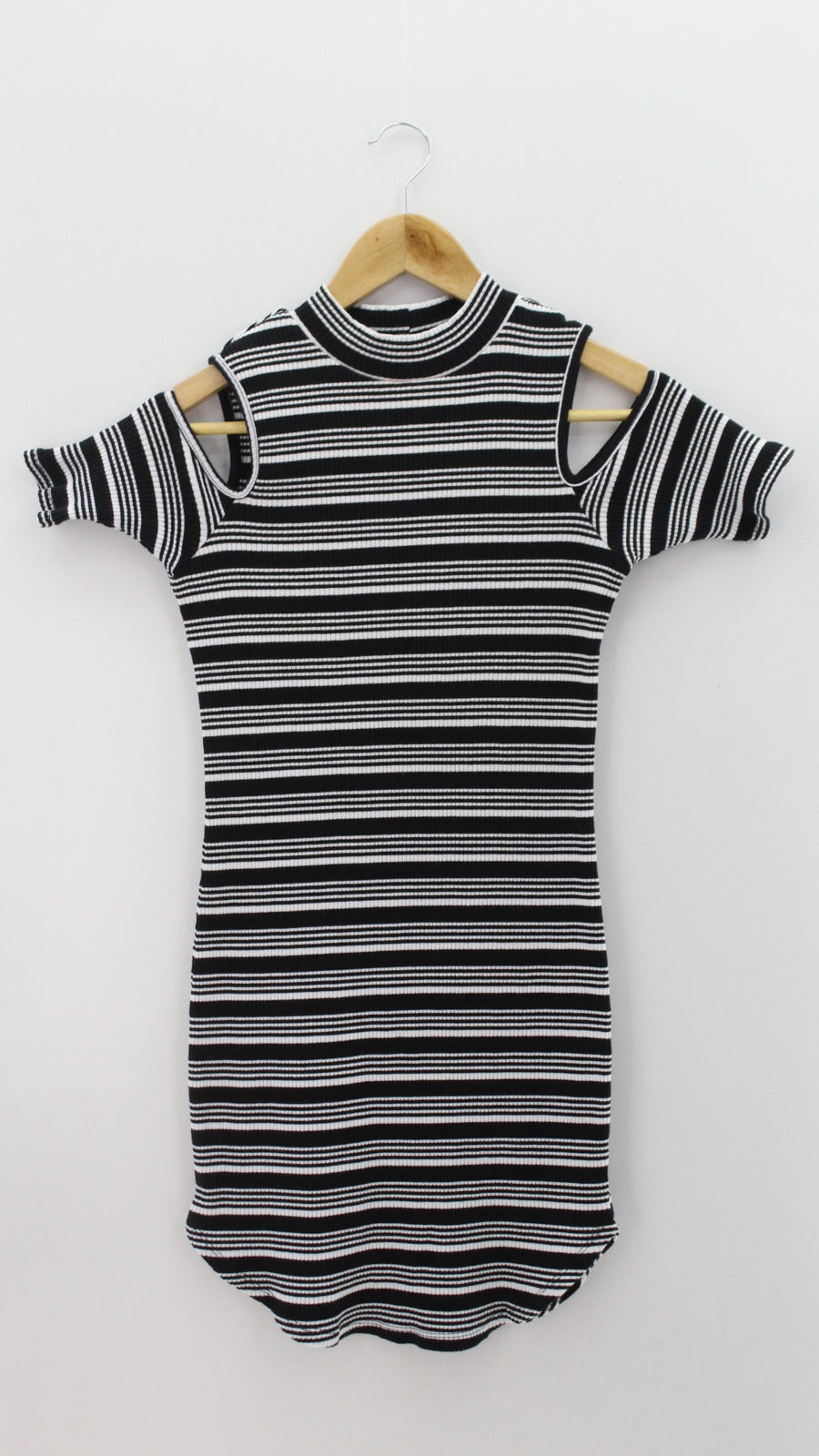 VESTIDO Femenino CASUAL/DEPORTIVO No Boundaries