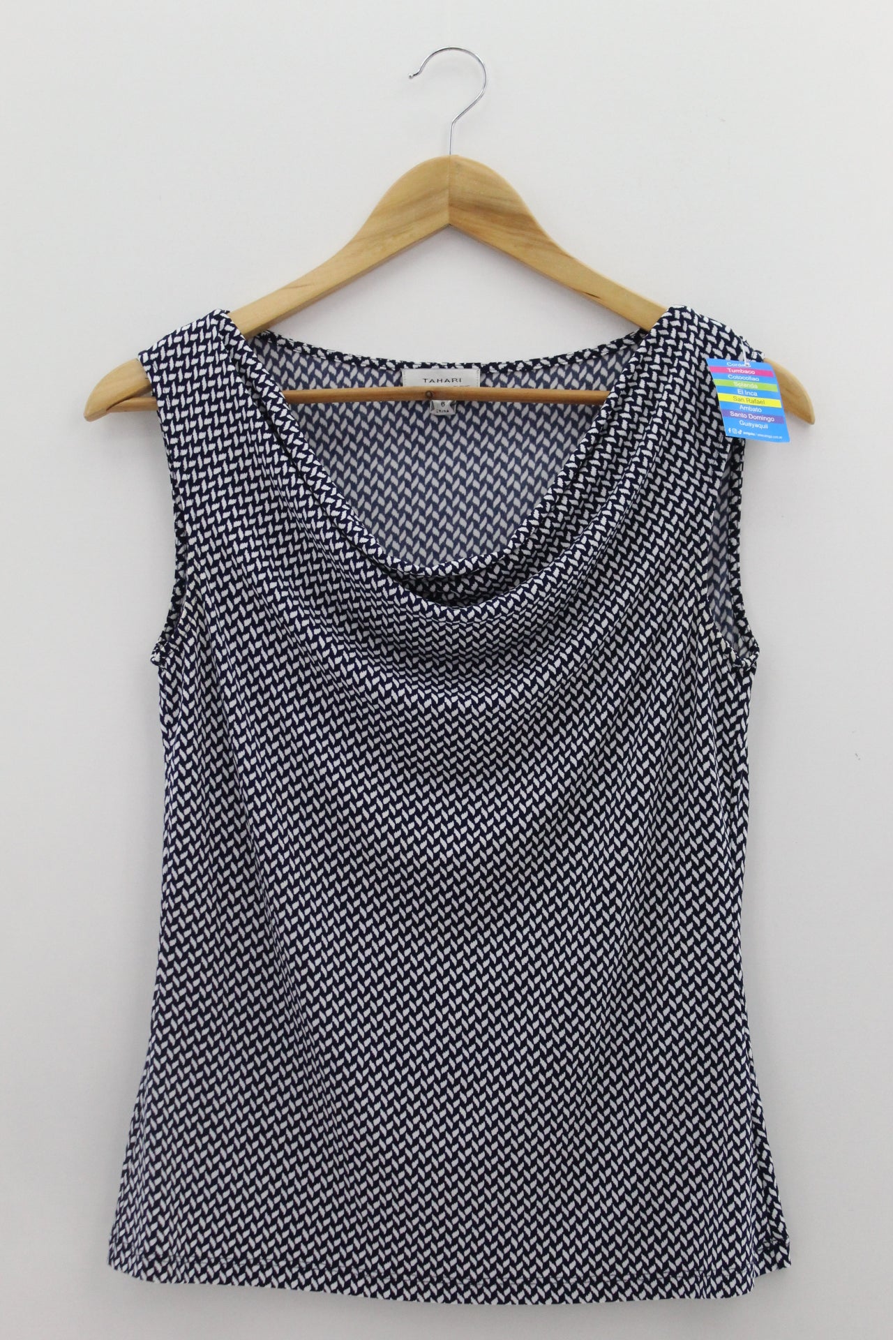TOP Femenino CASUAL Tahari