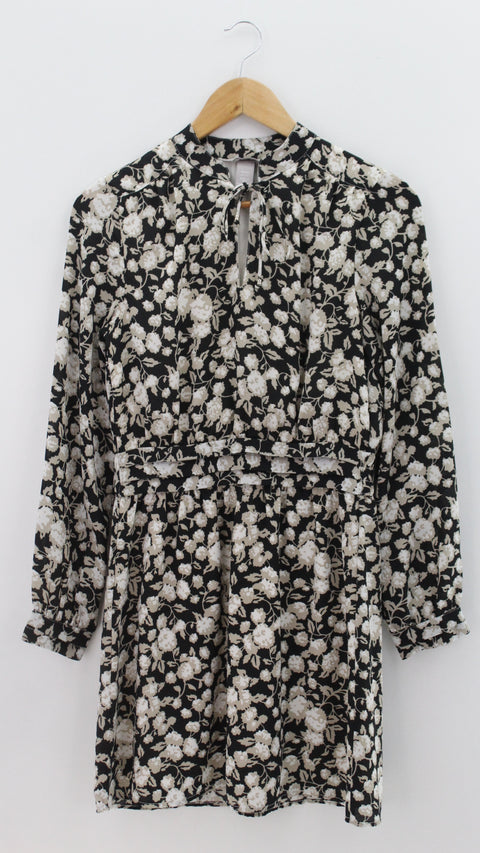VESTIDO Femenino CASUAL/DEPORTIVO H&M