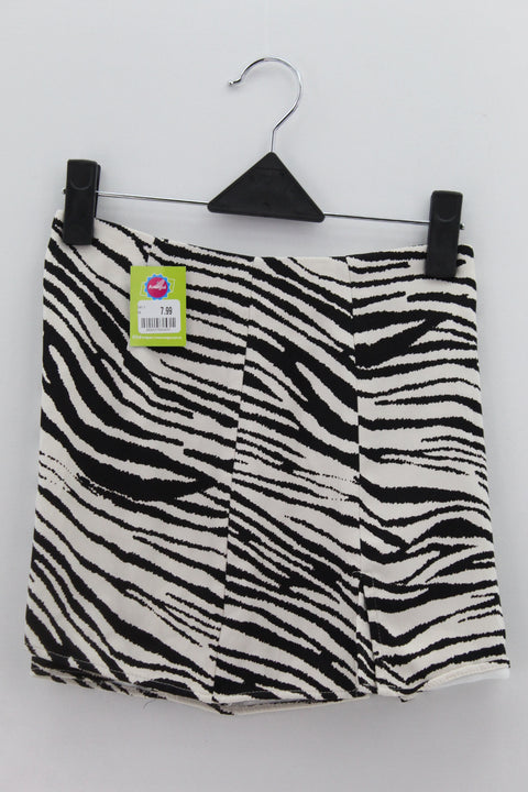 SHORT Femenino Zara