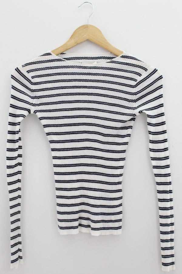 TOP Femenino BASICO CON MANGA