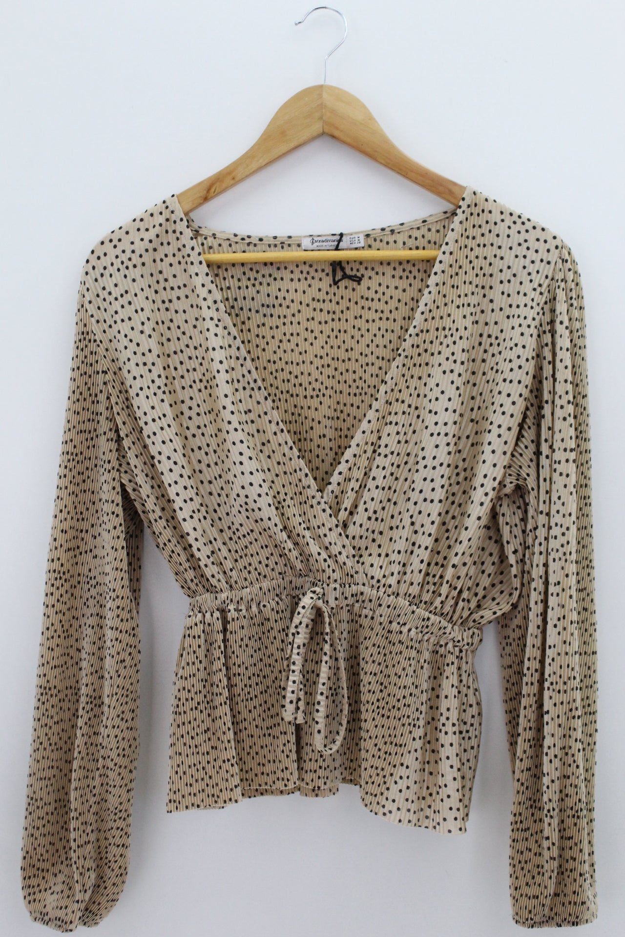TOP Femenino CASUAL Stradivarius