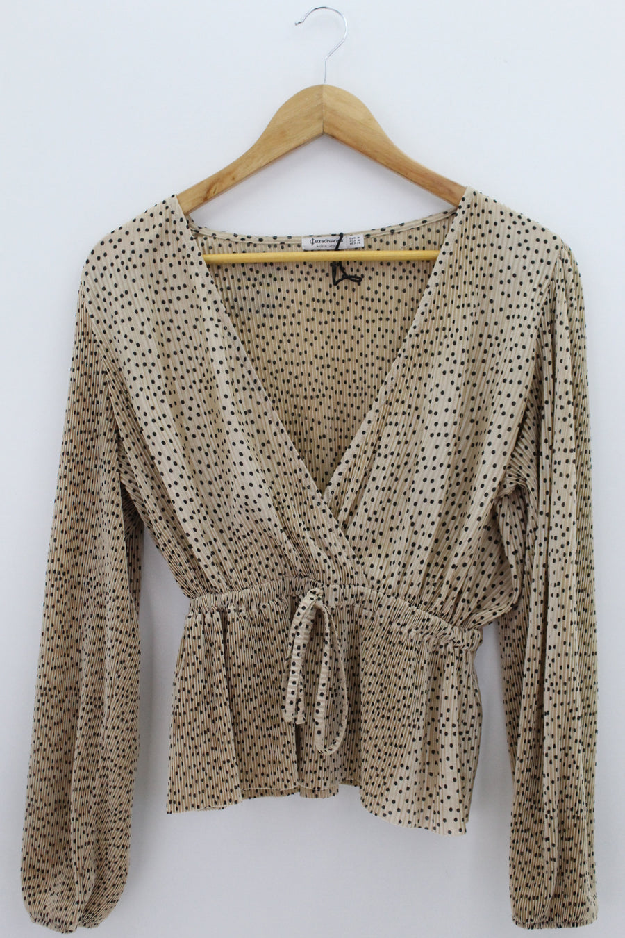 TOP Femenino CASUAL Stradivarius