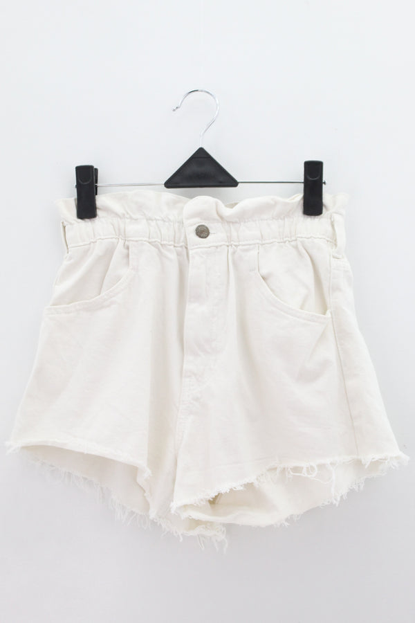 SHORT Femenino Bershka