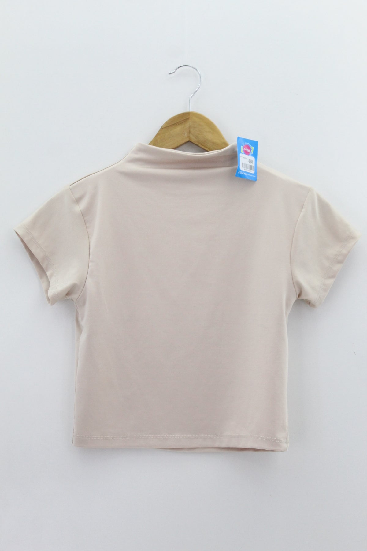 TOP Femenino BASICO SIN MANGA