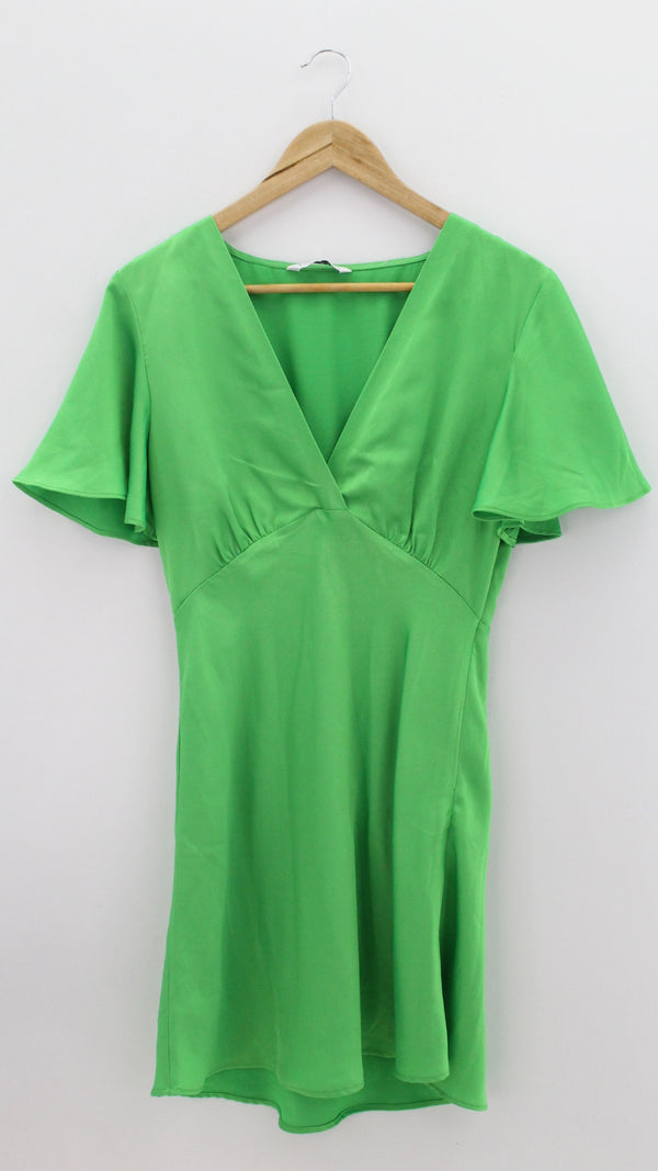 VESTIDO Femenino FORMAL/OFICINA Stradivarius