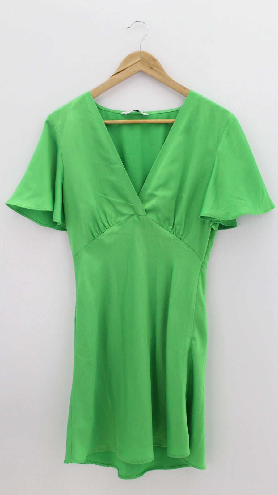 VESTIDO Femenino FORMAL/OFICINA Stradivarius