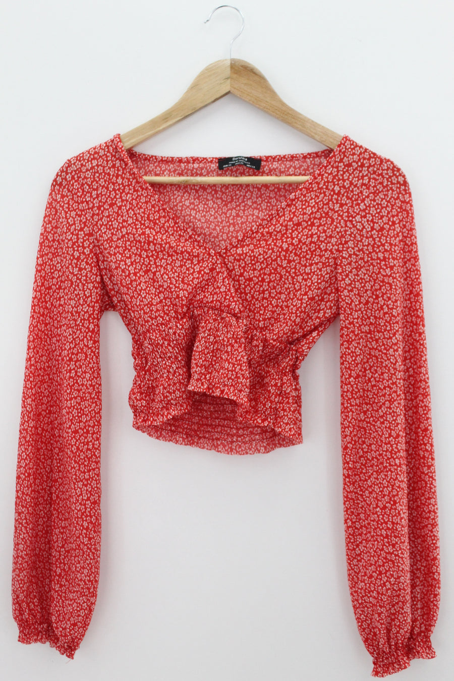 TOP Femenino CASUAL Bershka