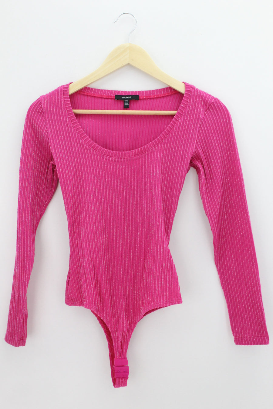 TOP Femenino FIESTA Studio F