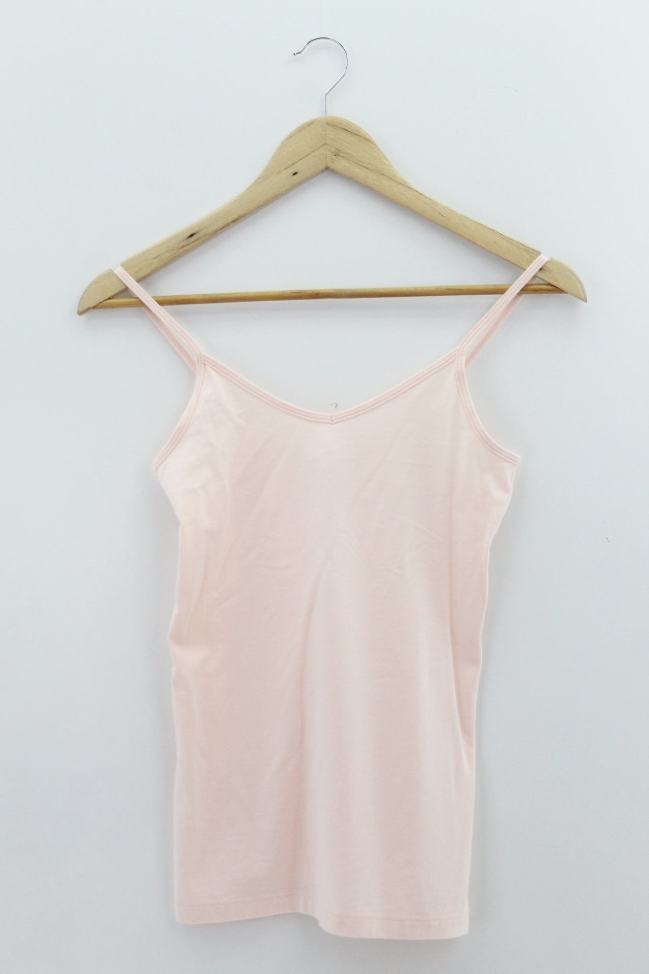 TOP Femenino BASICO SIN MANGA Forever 21