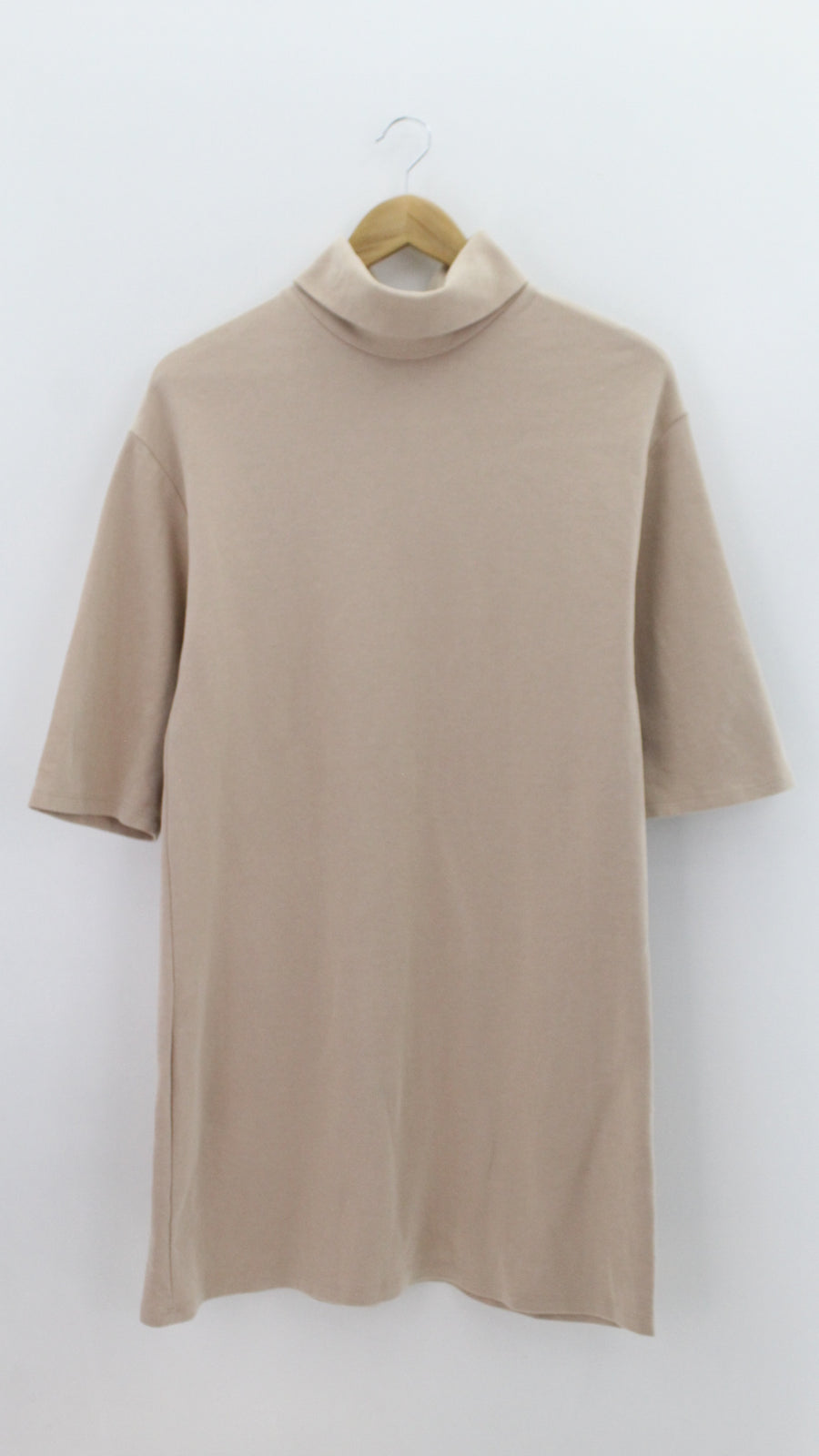 VESTIDO Femenino CASUAL/DEPORTIVO Zara