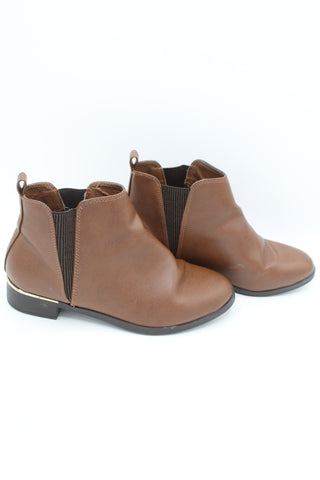 BOTA Femenino Primark