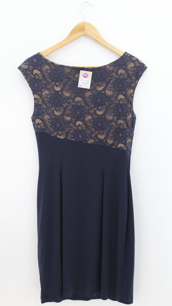 VESTIDO Femenino Connected Apparel