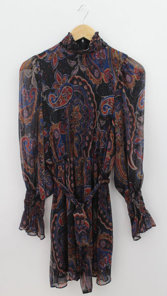 VESTIDO Femenino Zara