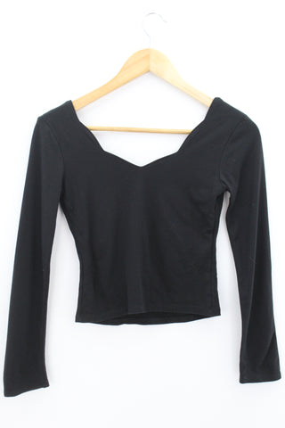 TOP Femenino BASICO CON MANGA Bershka