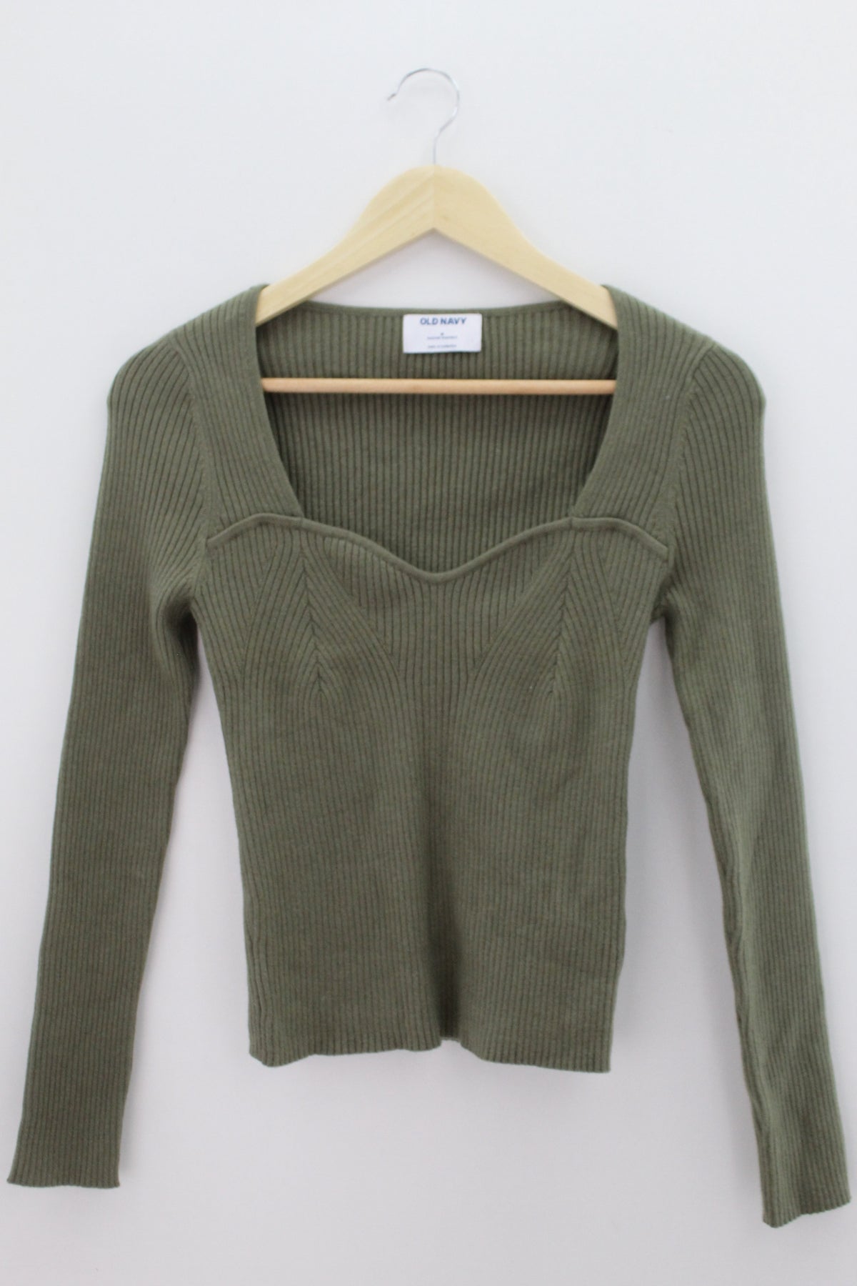 TOP Femenino BASICO CON MANGA Old Navy