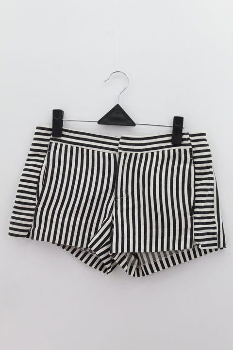 SHORT Femenino Sin Marca