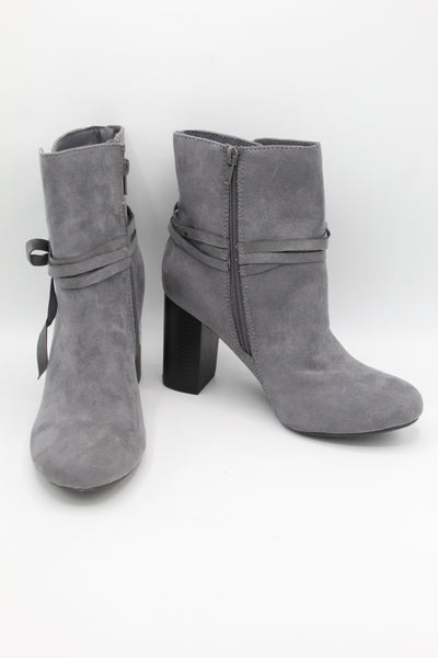 BOTA Femenino Christian Siriano