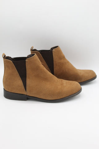 BOTA Femenino Primark