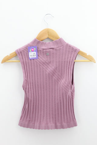 TOP Femenino BASICO SIN MANGA