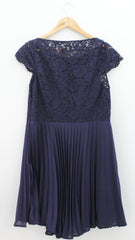 VESTIDO Femenino CASUAL/DEPORTIVO H&M