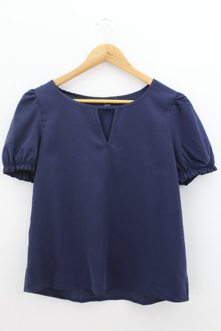 TOP Femenino BASICO CON MANGA Shein