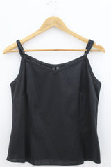 TOP Femenino BASICO SIN MANGA