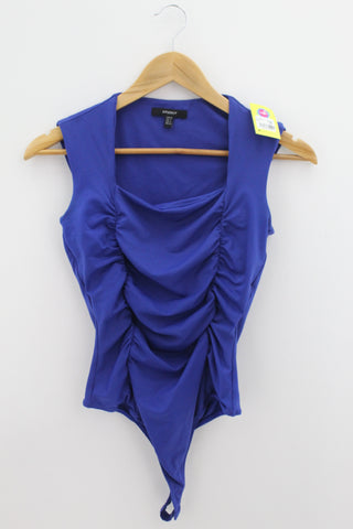 TOP Femenino CASUAL Studio F