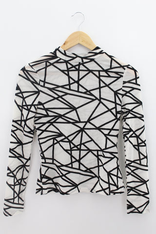 TOP Femenino BASICO CON MANGA Shein