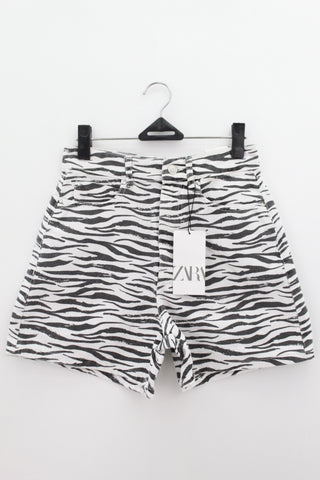 SHORT Femenino Zara