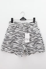 SHORT Femenino Zara