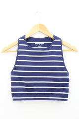 TOP Femenino BASICO SIN MANGA Forever 21