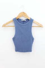 TOP Femenino BASICO SIN MANGA Zara