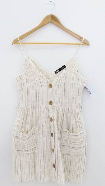 VESTIDO Femenino CASUAL/DEPORTIVO Zara