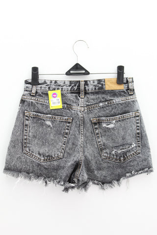 SHORT Femenino Bershka